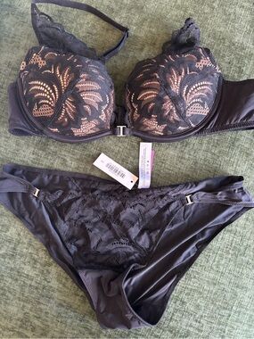Front-Close Black Lace Plunge Bra and matching undies set